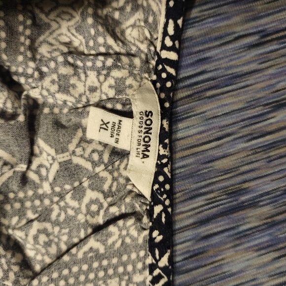 Tank top - Picture 2 of 2